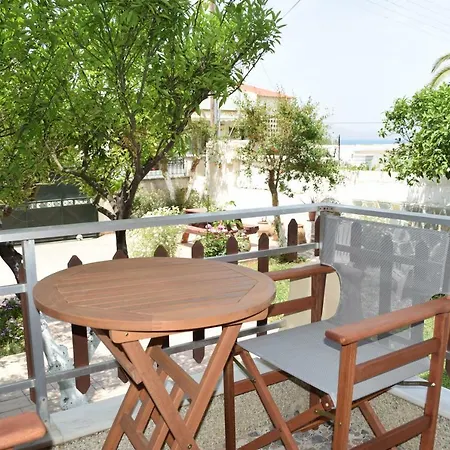 Central House With Quiet Garden Kíssamos Dış mekan fotoğraf