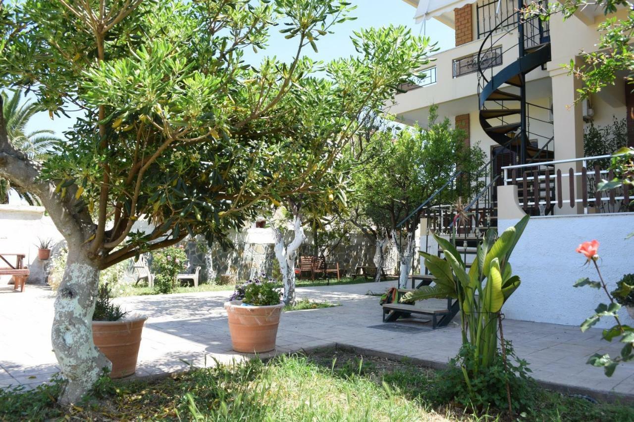 House With Quiet Garden Daire *